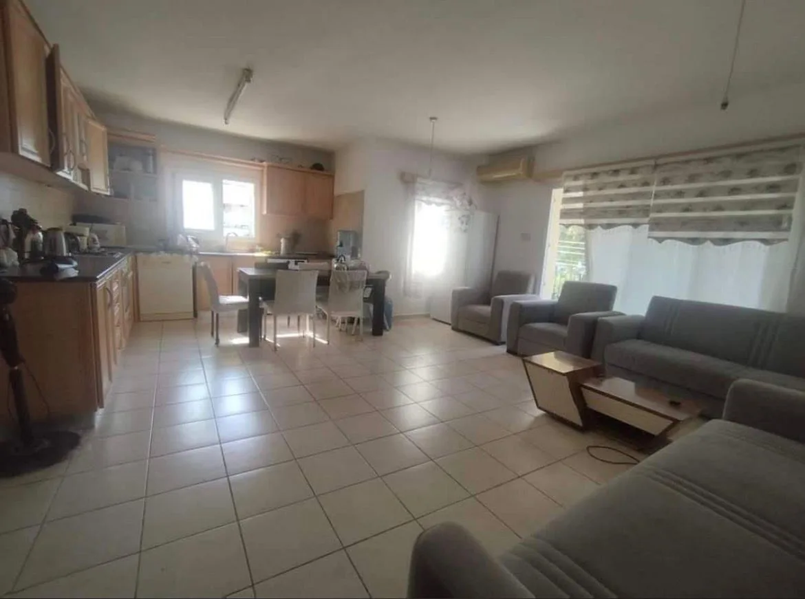 GİRNE – LORD PALACE BÖLGESİ KİRALIK 3+1 DENİZ MANZARALI DAİRE