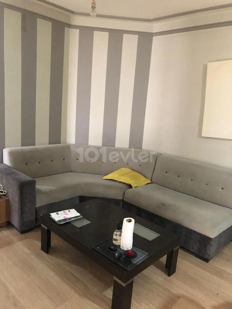 GİRNE MERKEZ'DE KAŞGAR BÖLGESİ'NDE SATILIK 1+1 DAİRE