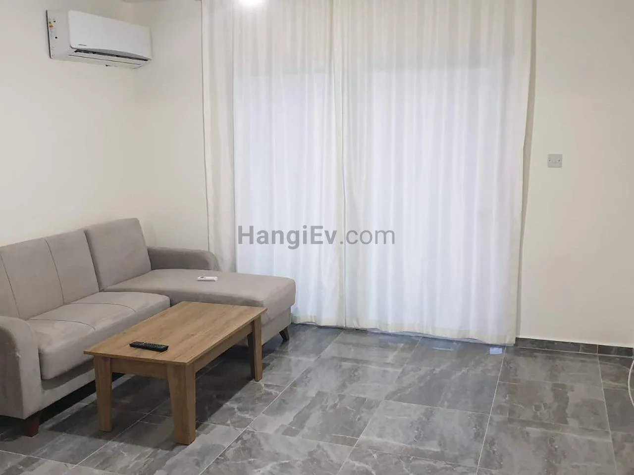Girne/Yukarı Girne’de Satılık 2+1 Daire